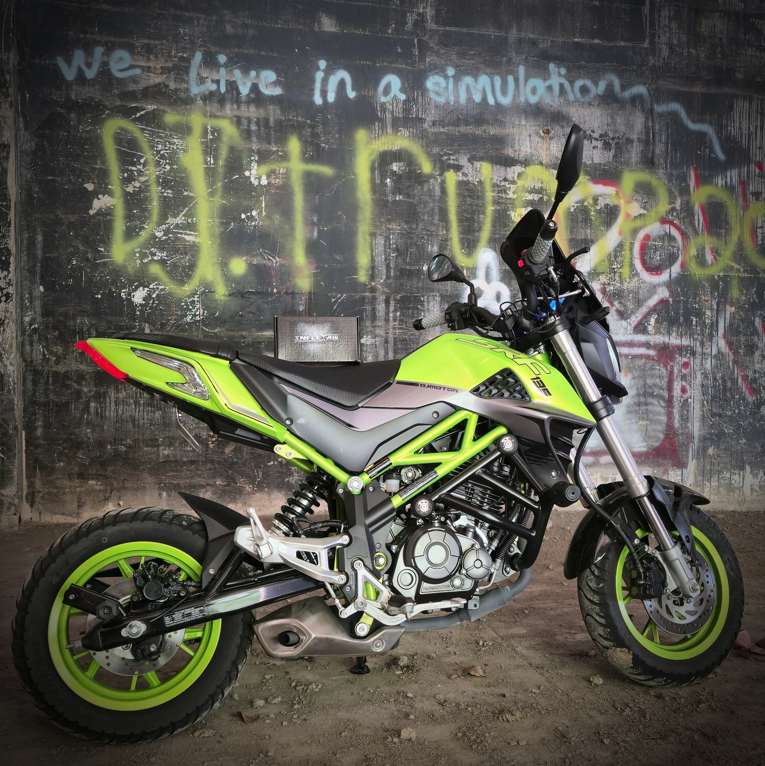 QJ SRF / Benelli TNT 135
